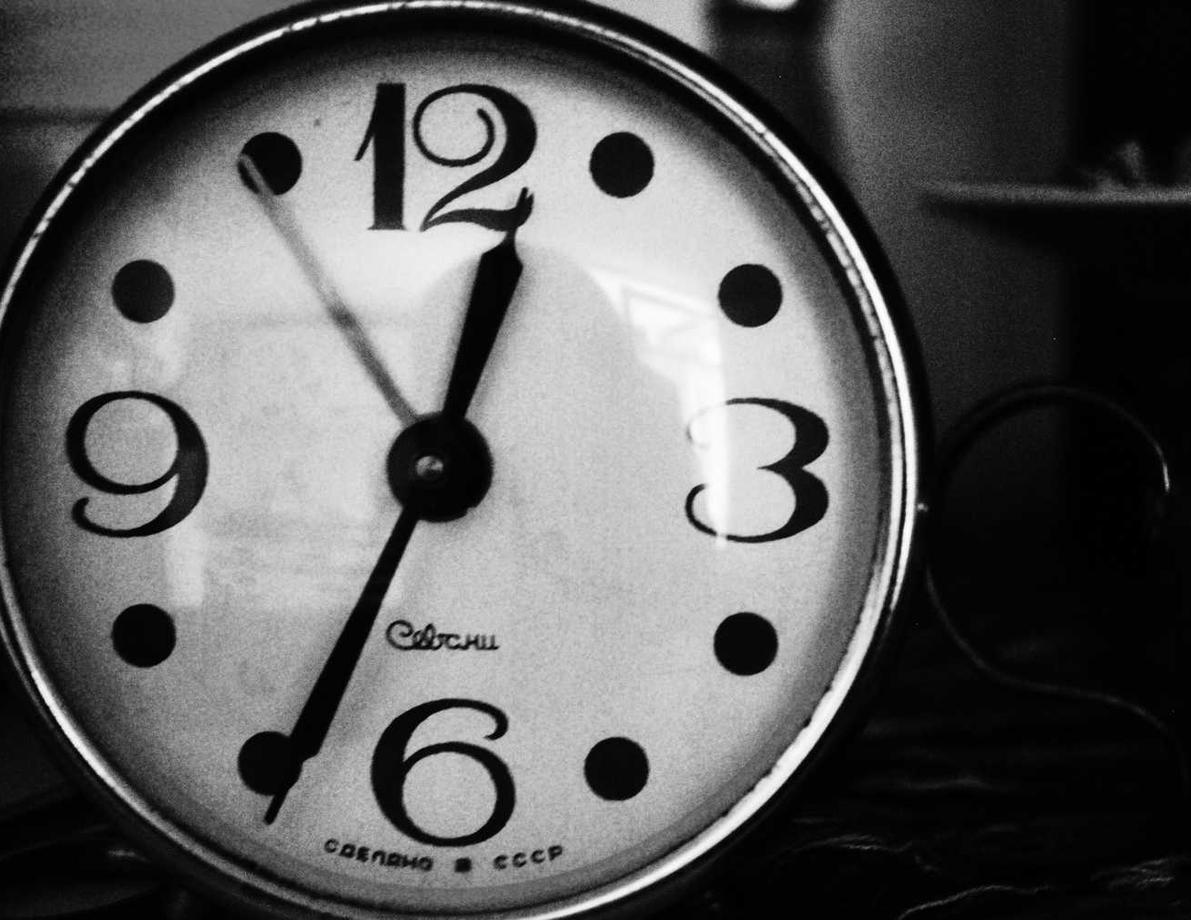 分享通信实名账号：实名制度下的网络安全和风险评估系统