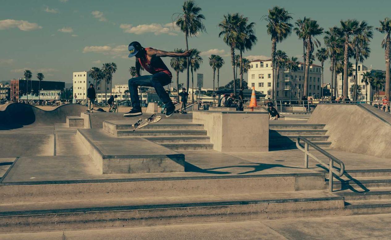 正规的物联卡:快手投放代理商平台费用